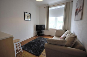 Bright and Cosy West End Apartment Glasgow
